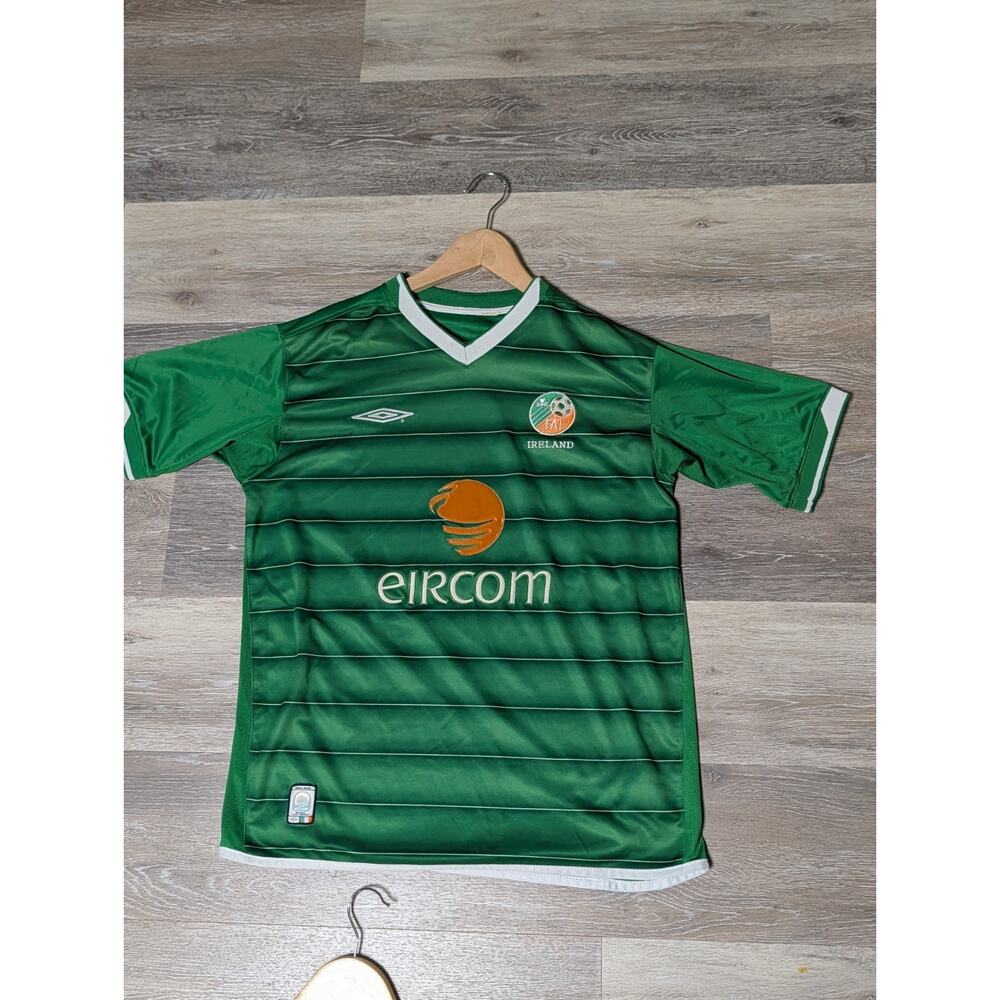 Vintage 2004-06 Republic of Ireland Umbro Home Jersey - Size Small - Eircom